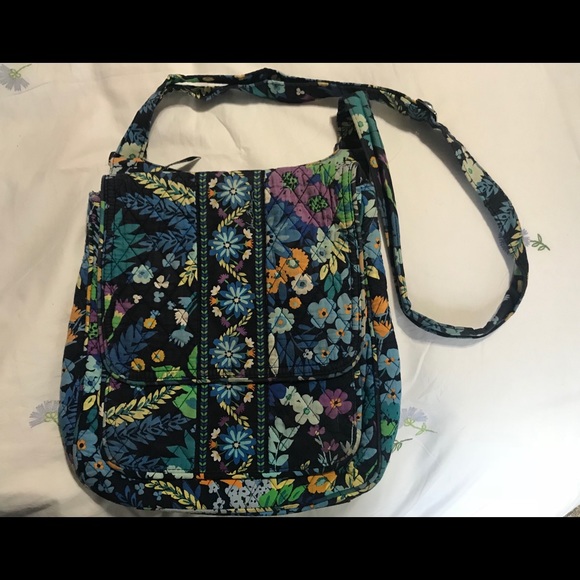 Vera Bradley purse - Picture 1 of 5